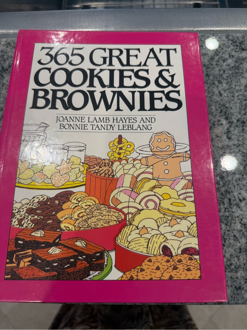 365 Great Cookies & Brownies Cookbook - Pink Cover